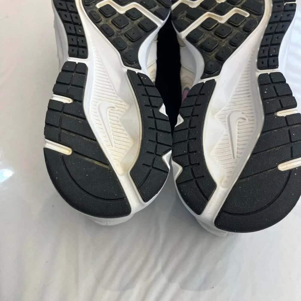 Nike lightweight mesh